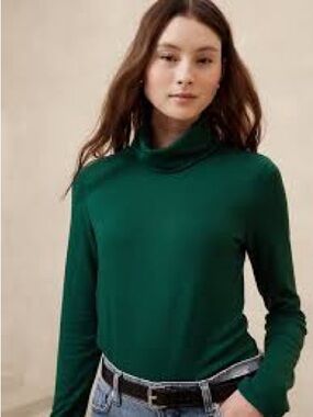 Banana Republic Soft Luxe Turtleneck Top Size L Sapphire Green